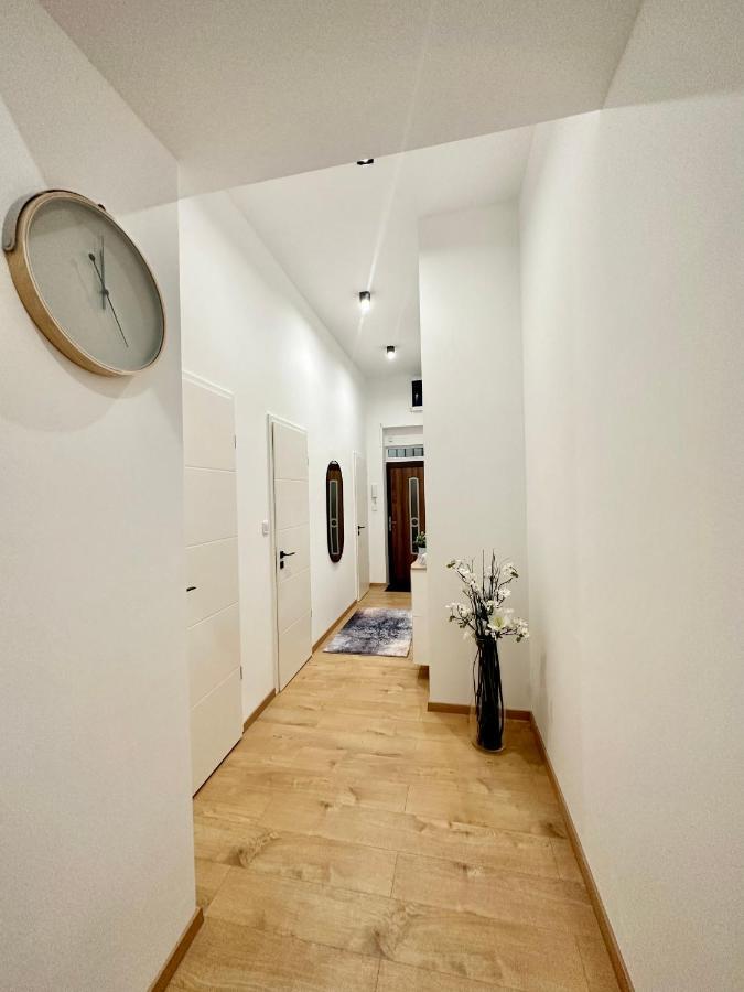 בודפשט Luxory Design Apartment#Bakats#Freeparking#8Ppl מראה חיצוני תמונה