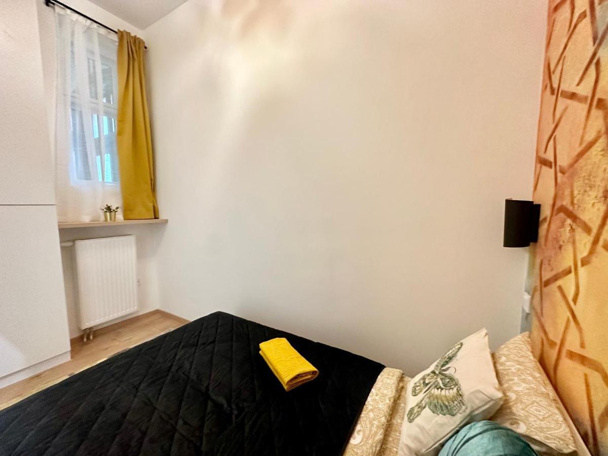 בודפשט Luxory Design Apartment#Bakats#Freeparking#8Ppl מראה חיצוני תמונה